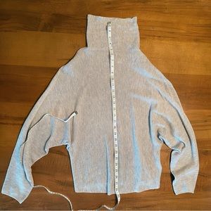 Aritzia Babaton Wool Blend Turtle neck XS